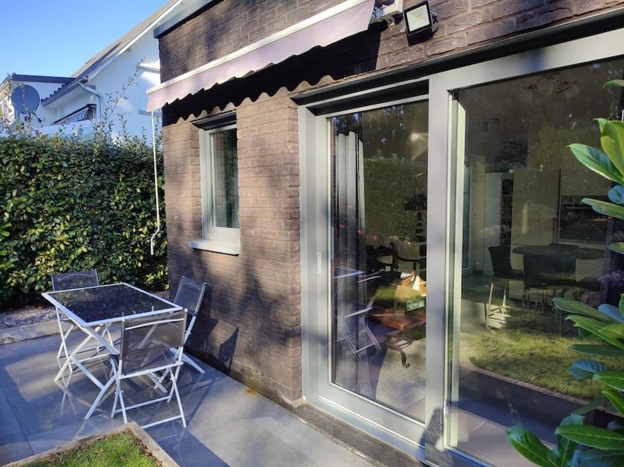 Appartement Dans Un Superbe Quartier Residentiel นามูร์ ภายนอก รูปภาพ